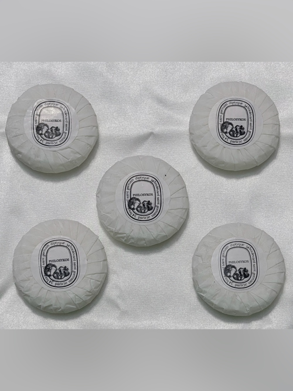 diptyque White Round Guest Soaps 1.05 oz - Set of 5